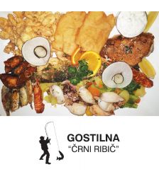 Plošča "Črni ribič" za dve osebi, Gostilna Črni Ribič, Ormož (Vrednostni bon, izvajalec storitev: DRAGARIČ JOŽEF S.P., GOSTILNA ČRNI RIBIČ)
