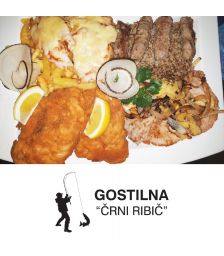 Mesna plošča za 2 osebi, Gostilna Črni Ribič, Ormož (Vrednostni bon, izvajalec storitev: DRAGARIČ JOŽEF S.P., GOSTILNA ČRNI RIBIČ)