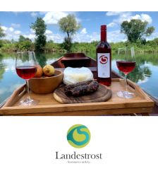 Romantični piknik v dvoje na čolnu na reki Krki, Društvo Landestrost, Kostanjevica na Krki (Vrednostni bon, izvajalec storitev: DRUŠTVO LANDESTROST)