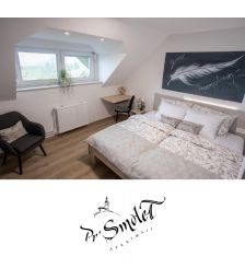 Mini dopust sredi Loškega hribovja za 2 osebi, Apartmaji Pr Smolet (Vrednostni bon, izvajalec storitev: TOMAŽ BERGANT, NOSILEC DOP. DEJ. NA KMETIJI)