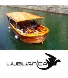 Družinska plovba po Ljubljanici, 2 odrasla in 1 otrok, Lakercraft Ljubljana (Vrednostni bon, izvajalec storitev: LOGAR ANŽE, S.P.)