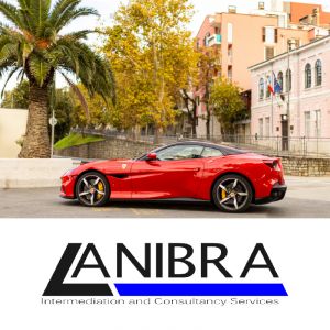 30 - minutna vožnja s Ferrarijem Portorfino za 1 osebo (Vrednostni bon, izvajalec storitev: LANIBRA d.o.o.)
