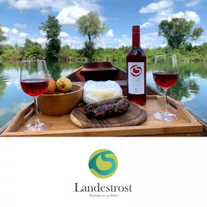 Romantični piknik v dvoje na čolnu na reki Krki, Društvo Landestrost, Kostanjevica na Krki (Vrednostni bon, izvajalec storitev: DRUŠTVO LANDESTROST)